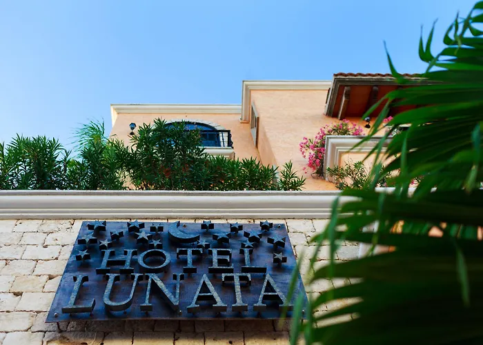 Hotel Lunata - 5Th Avenue (Adults Only)